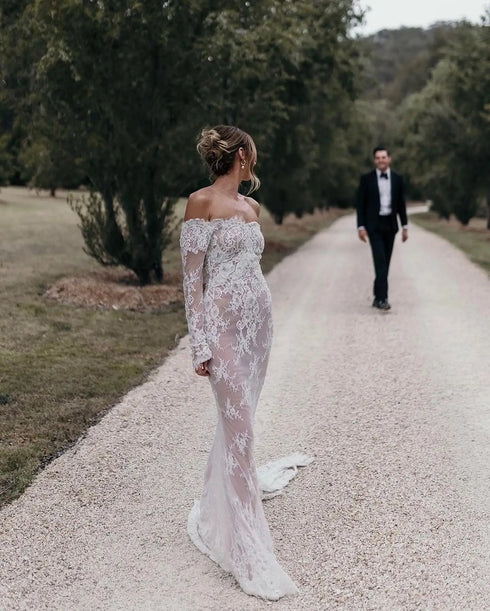 Sexy See Through Back Long Sleeves Lace Mermaid Wedding Dresses